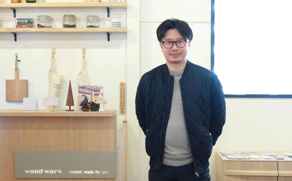 SORIDOME chair縲讓ケ遞ョシ壹え繧ゥ繝シ繝ォ繝翫ャ繝医繧ォ繝ゥ繝シシ夂區