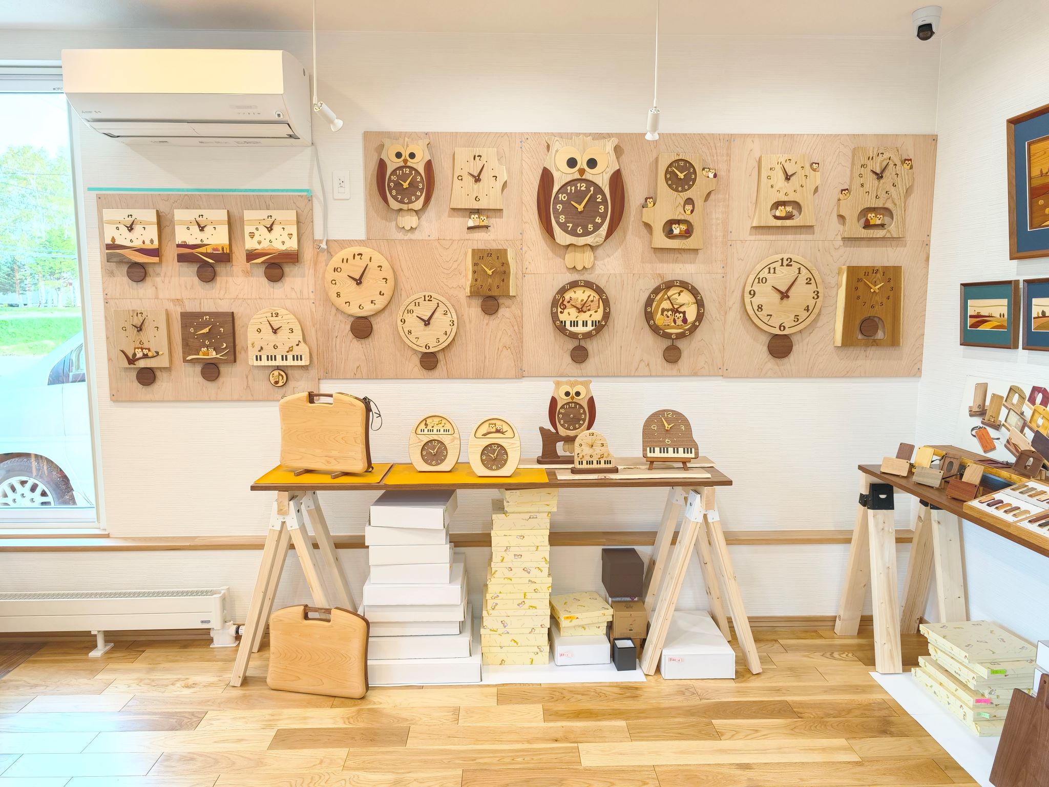 【工房ペッカー】F60-A ふくろう時計（置き型）