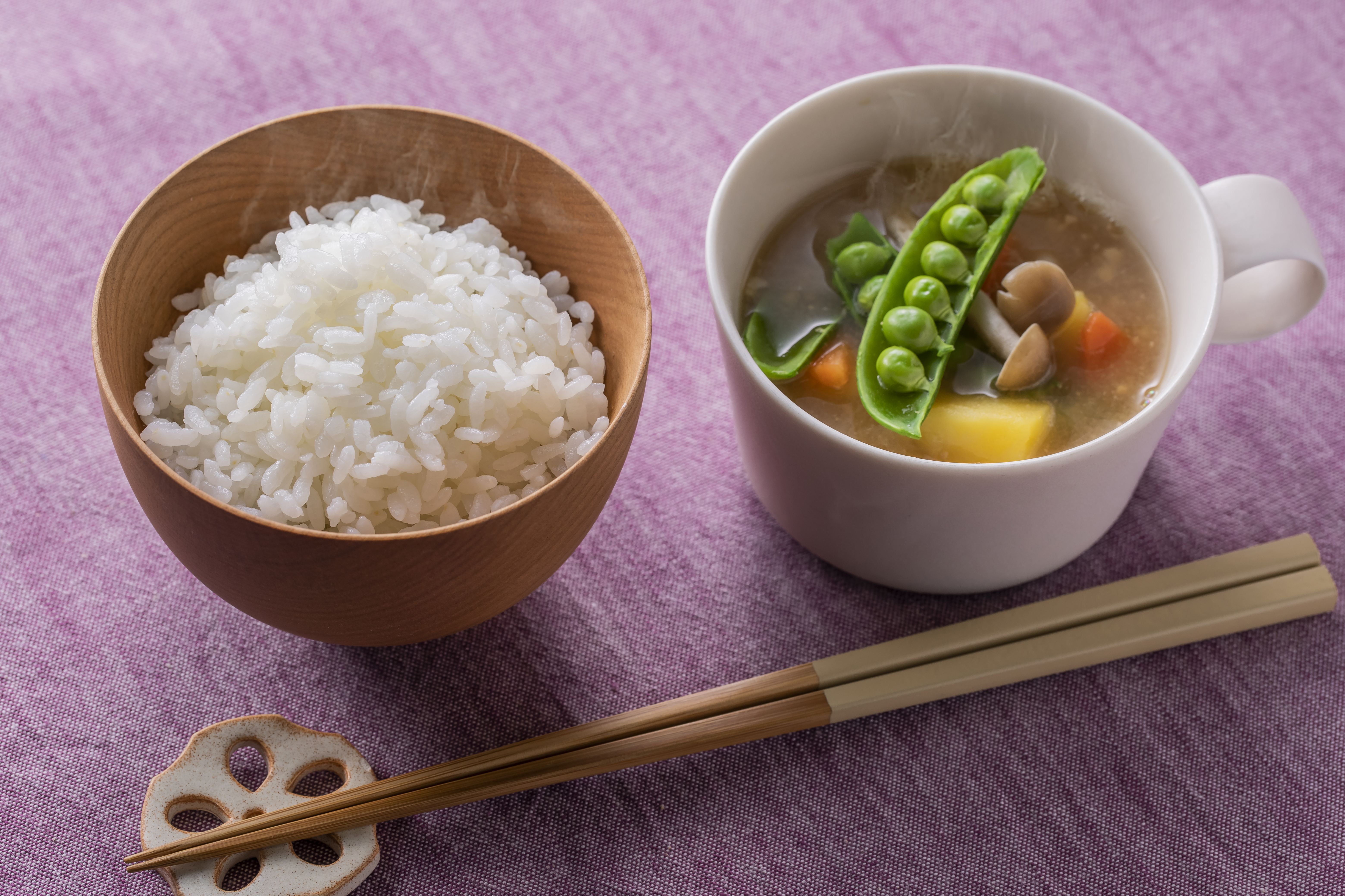 【6ヶ月定期便】東川米ななつぼし「無洗米」12kg【21006011】