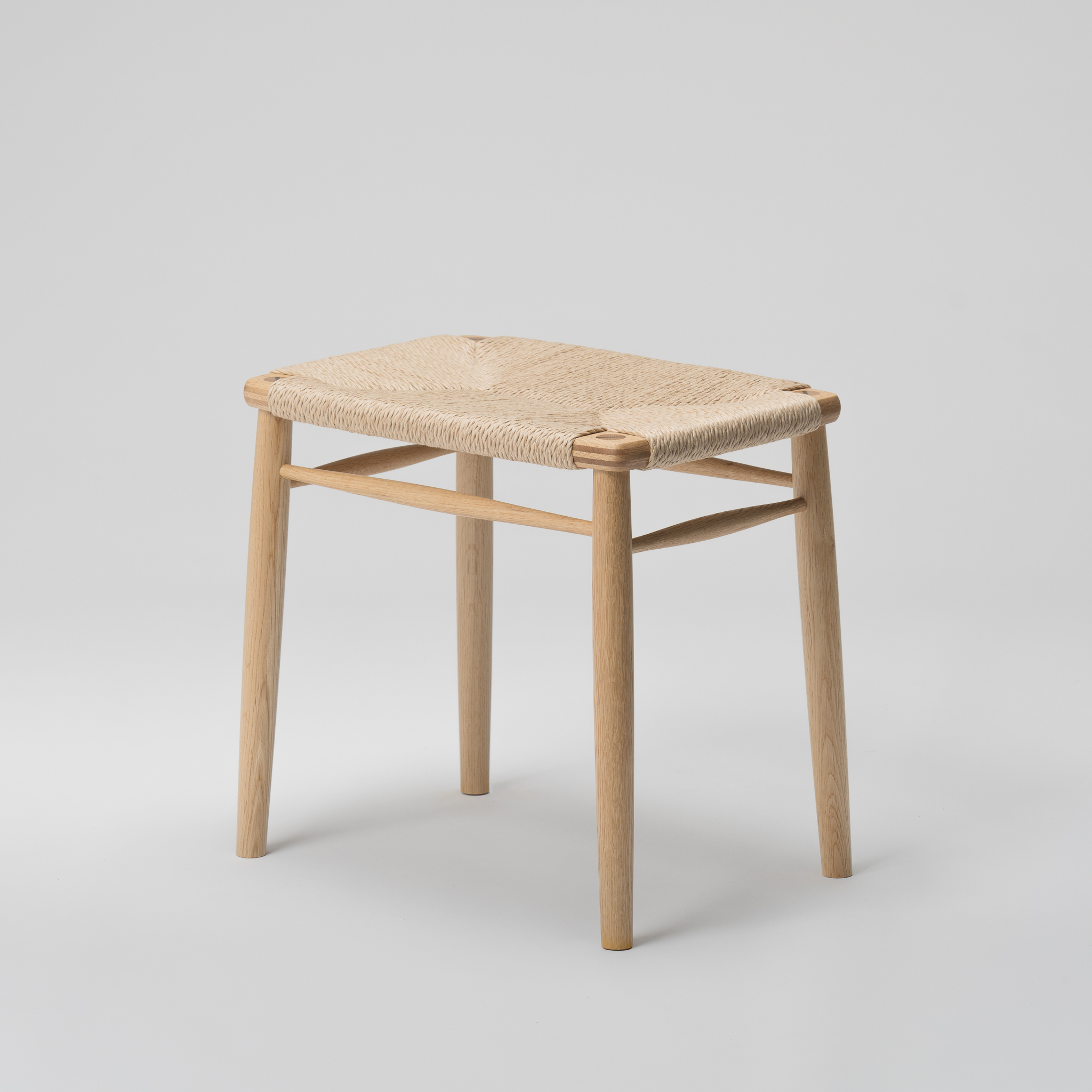 【木と暮らしの工房】 H.O.スツール　4-leg　＜樹種：ナラ／座面：ペーパーコード＞