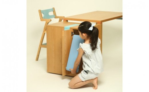 子どものための家具「SUKIII randoserurack」