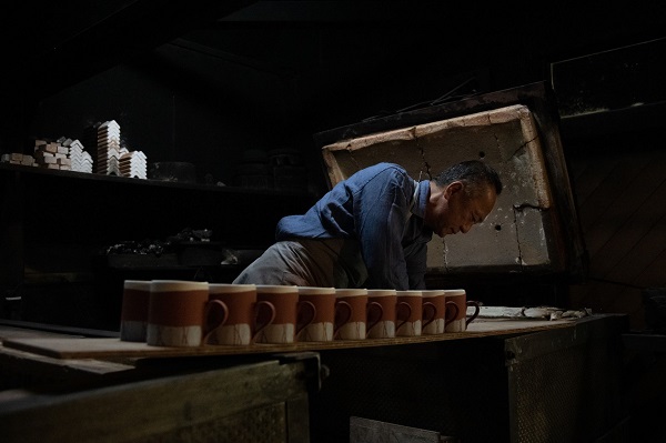 [026-15]皆空窯　マグカップB14DM