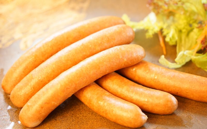 [053-08]定番ウインナーの定期便≪5本入り(約250g)4パック×3ヶ月≫  歩人