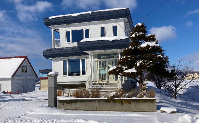 宿泊券 《countryside FURANO》 上富良野町 民泊 1泊 最大8名 素泊まり ≪6～8月/12～2月≫【 宿泊利用券 宿泊 旅行 1泊 】 北海道 上富良野町