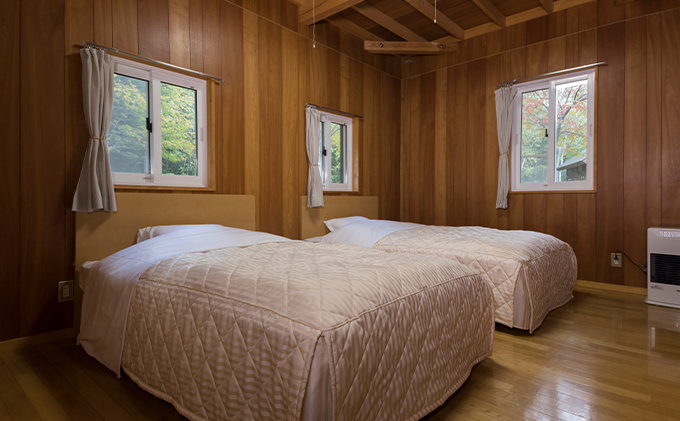 夏のコテージ1泊プラン（BBQハウス利用可）【 北海道 オホーツク 枝幸 宿泊 温泉 宿泊券 アウトドア 記念 旅行 】