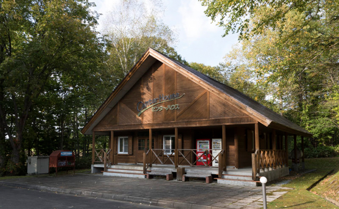 夏のコテージ1泊プラン（BBQハウス利用可）【 北海道 オホーツク 枝幸 宿泊 温泉 宿泊券 アウトドア 記念 旅行 】