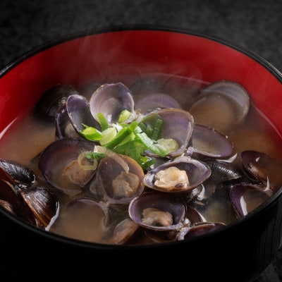 朝食セット　天然新巻鮭&紅鮭切身(各5切)計10切と網走湖産しじみ貝(2kg)【配送不可地域：離島】【1738408】