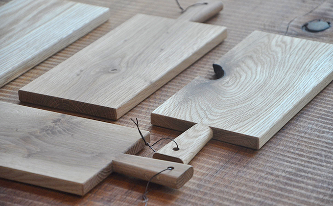 北海道産木材を使用した オリジナルカッティングボード