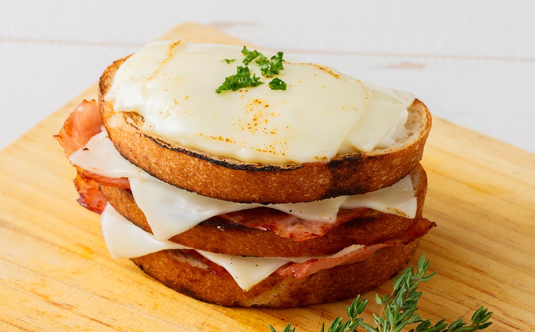 「 よつ葉 」 北海道十勝 ミルクスライス 2種 （各2袋セット） 【 B169 】