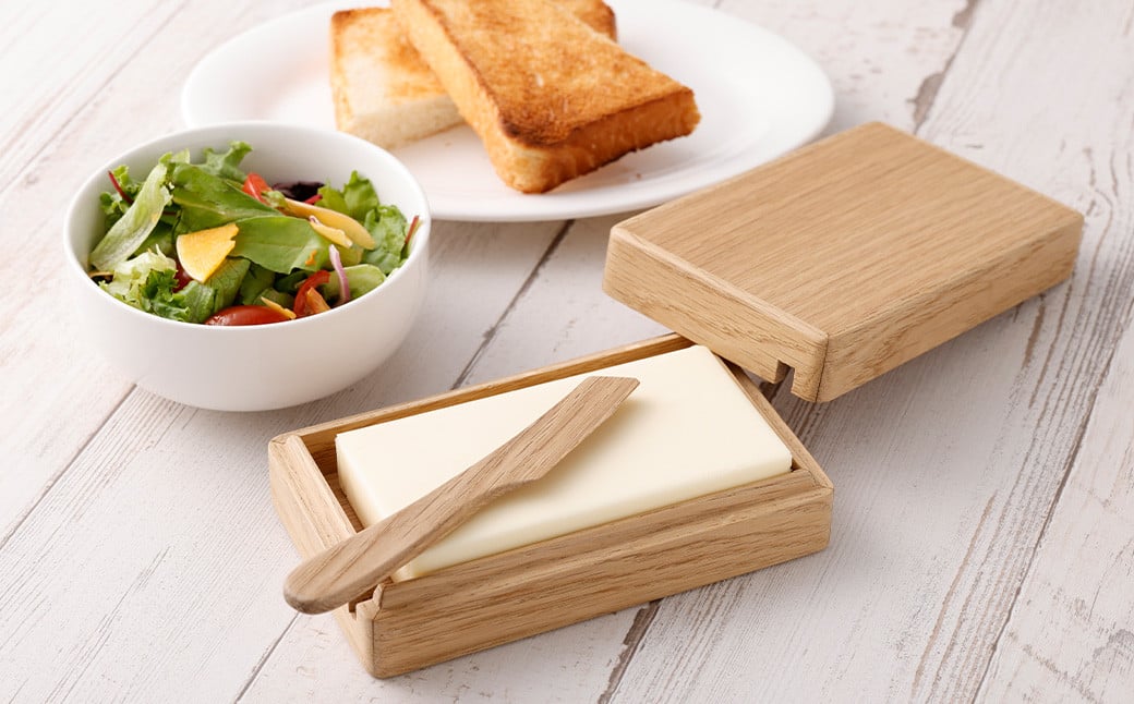 小麦粉とバターとバターケース【D13】