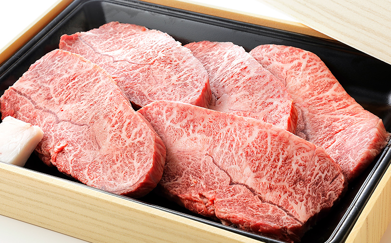 十勝ナイタイ和牛 定期便 12回 1年満喫 12ヵ月コース 北海道産 牛 肉 牛肉 和牛 5・4等級 黒毛和牛 オレイン酸含有率55%以上 サーロイン ヒレ 焼肉 すき焼き ハンバーグ 冷凍