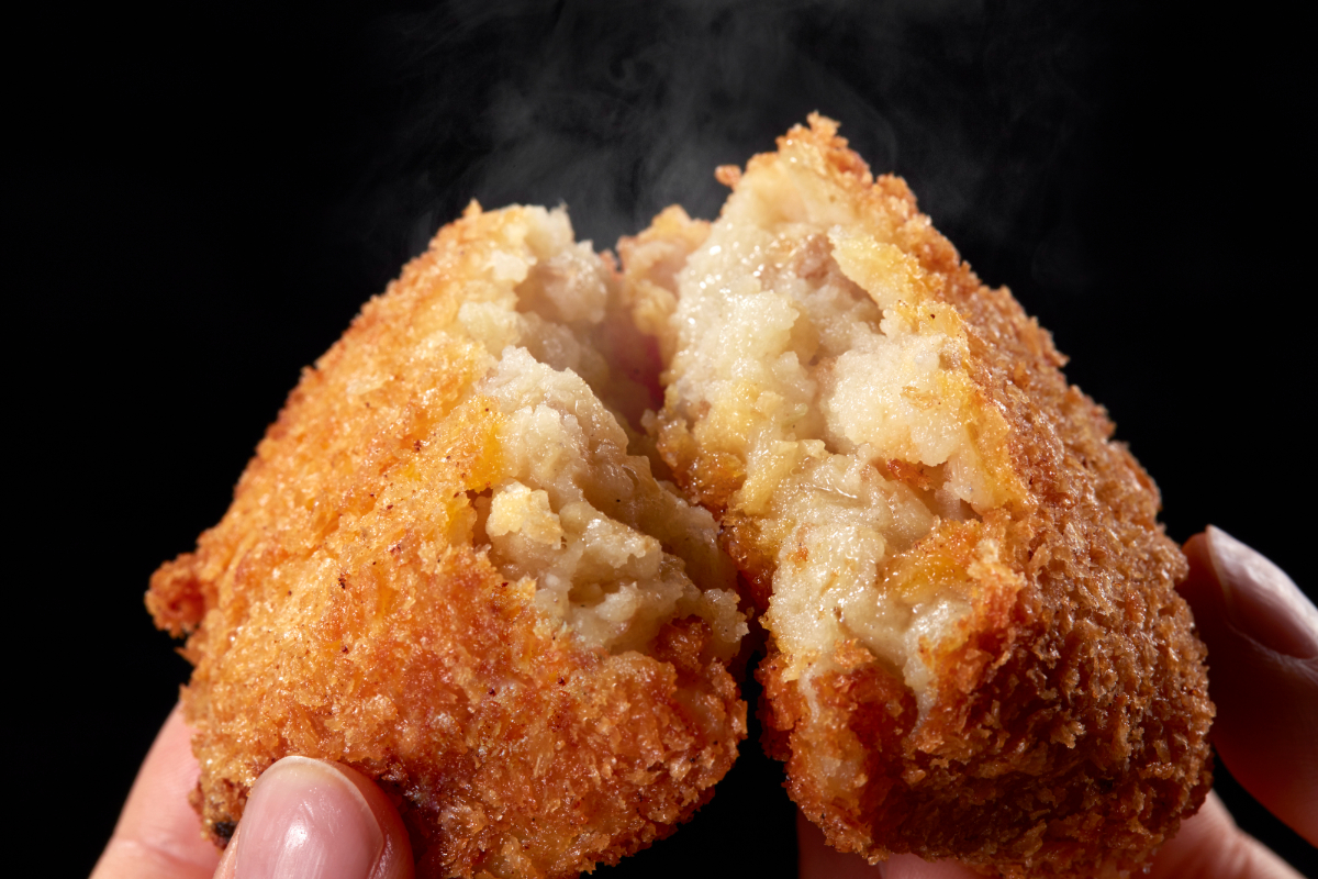 【先行受付】【2026年2月発送】北海道十勝芽室町 越冬じゃがいも５種類　食べ比べセット 各１kg me001-027c