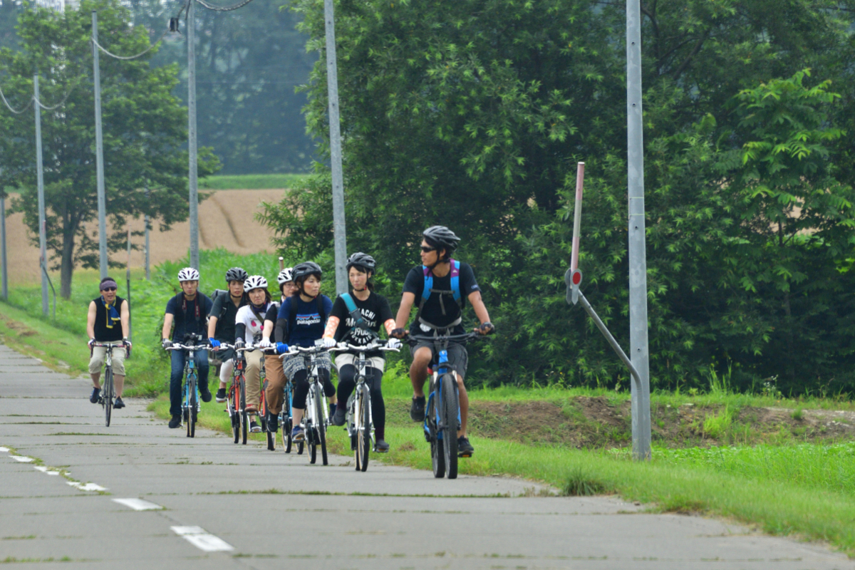 北海道十勝芽室町 めむろ散走（ガイド付サイクリングツアー）「モーモー散走」me054-002c