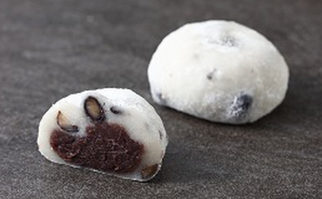 北海道･十勝産の豆を使用した風味豊かな黒豆大福 （ 粒あん ） 20個入り 大福 だいふく 黒豆大福 豆大福 黒豆 豆 和菓子 菓子 おやつ スイーツ デザート [009-0281]