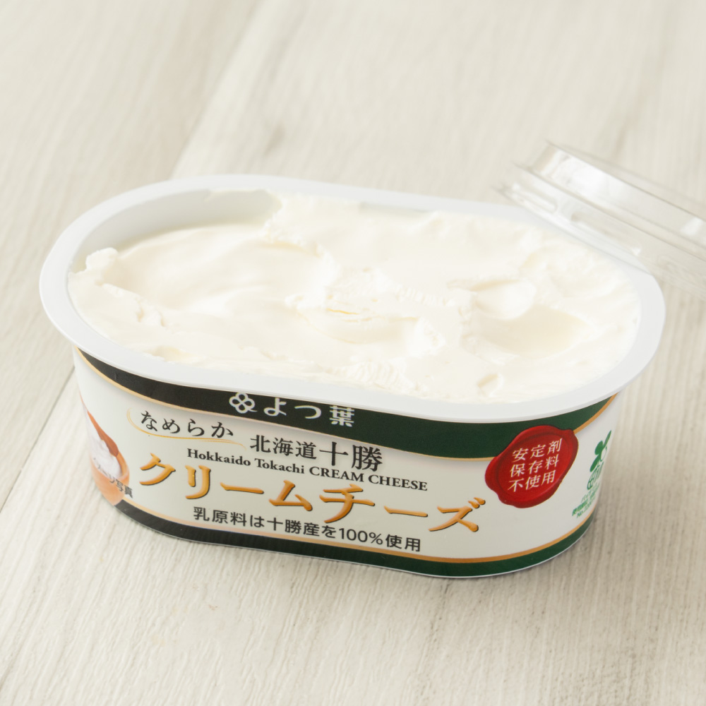 【3回定期便】よつ葉 北海道十勝 なめらかクリームチーズ 100g×4個セット 1回あたり400g 1ヶ月毎 2回 生乳 バターミルク パン [009-0202]
