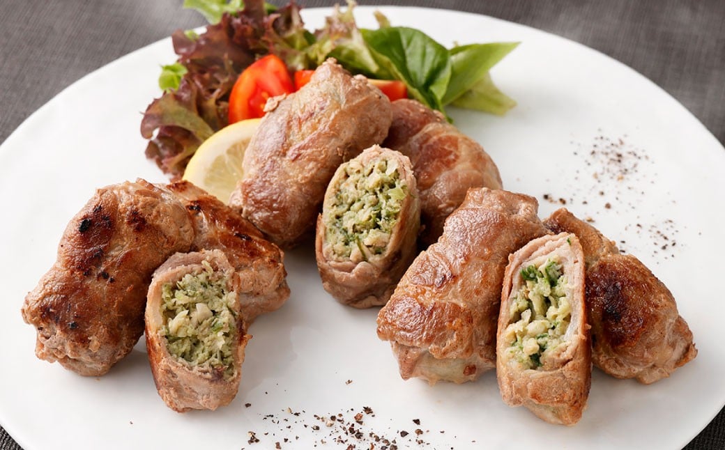 肉屋の十勝巻き （チーズ （7個入 （約320g） ×1パック） ・ 行者ニンニク （7個 （約320g） ×1パック） ・ 野菜 （7個入 （約320g） ×1パック）） 十勝巻き 肉巻き餃子 肉巻き セット ちーず 行者にんにく にんにく ニンニク やさい 北海道 中札内村 冷凍 [007-0215]