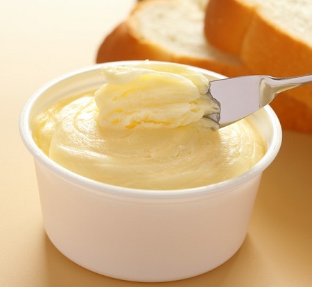 北海道産生クリーム使用！バター２種類とクリームチーズのセット[C1-10C]