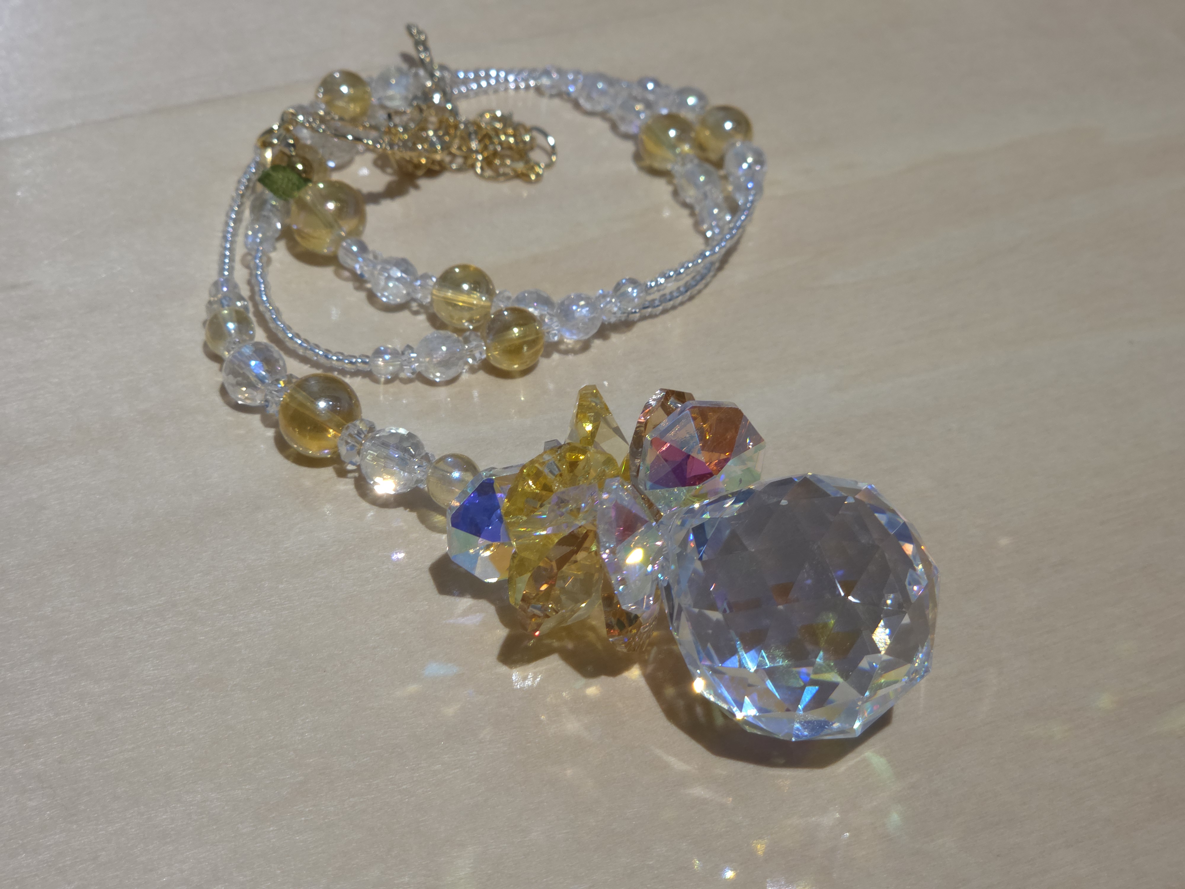 サンキャッチャー（ブランデー） お部屋用 北海道 池田町 いけだワイン城 オリジナル クリスタル インテリア 窓飾り 天然石 クリスタル アクセサリー ギフト