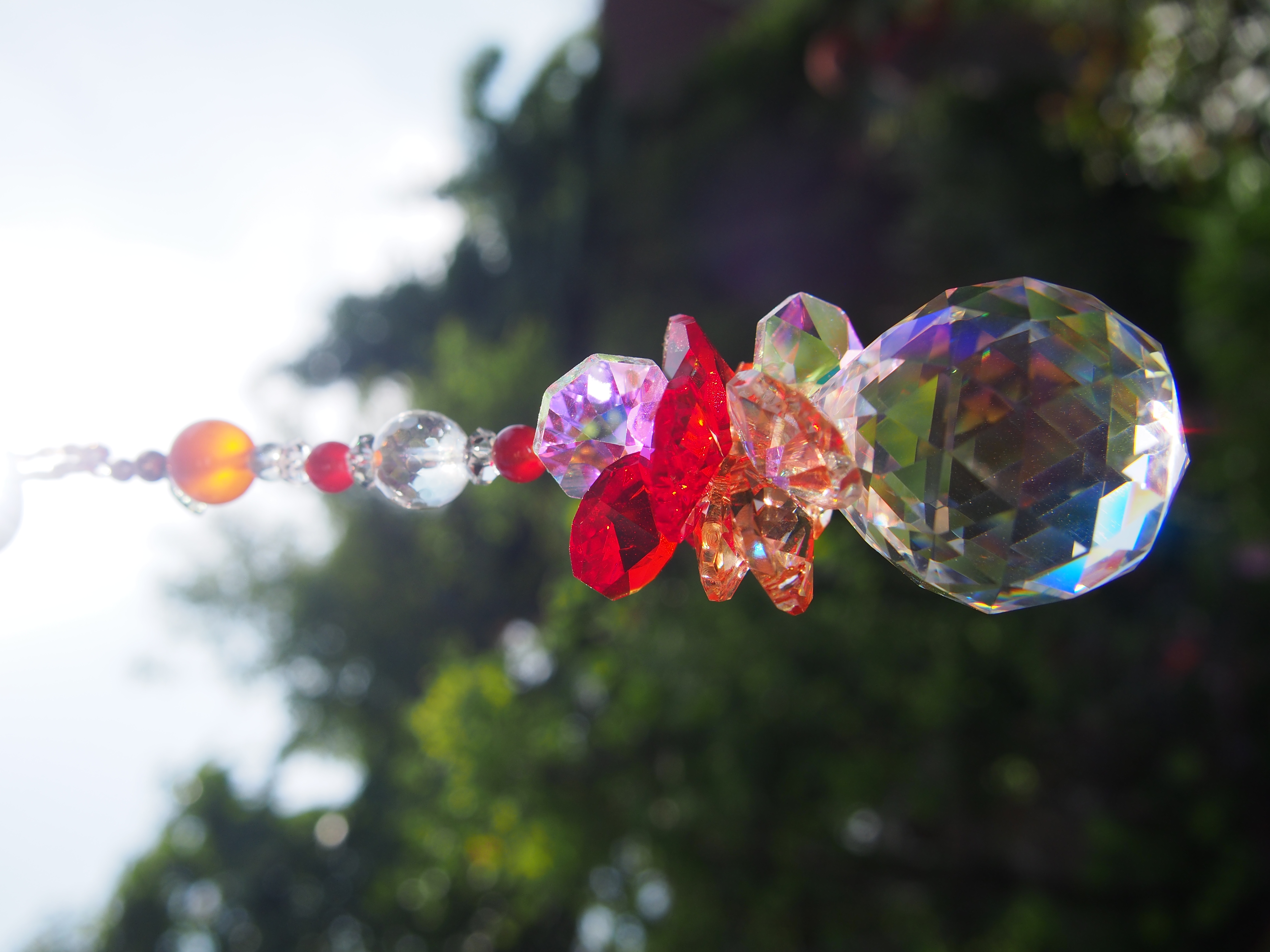 サンキャッチャー（ロゼ） 北海道 池田町 いけだワイン城 オリジナル クリスタル インテリア 窓飾り 天然石 クリスタル アクセサリー ギフト