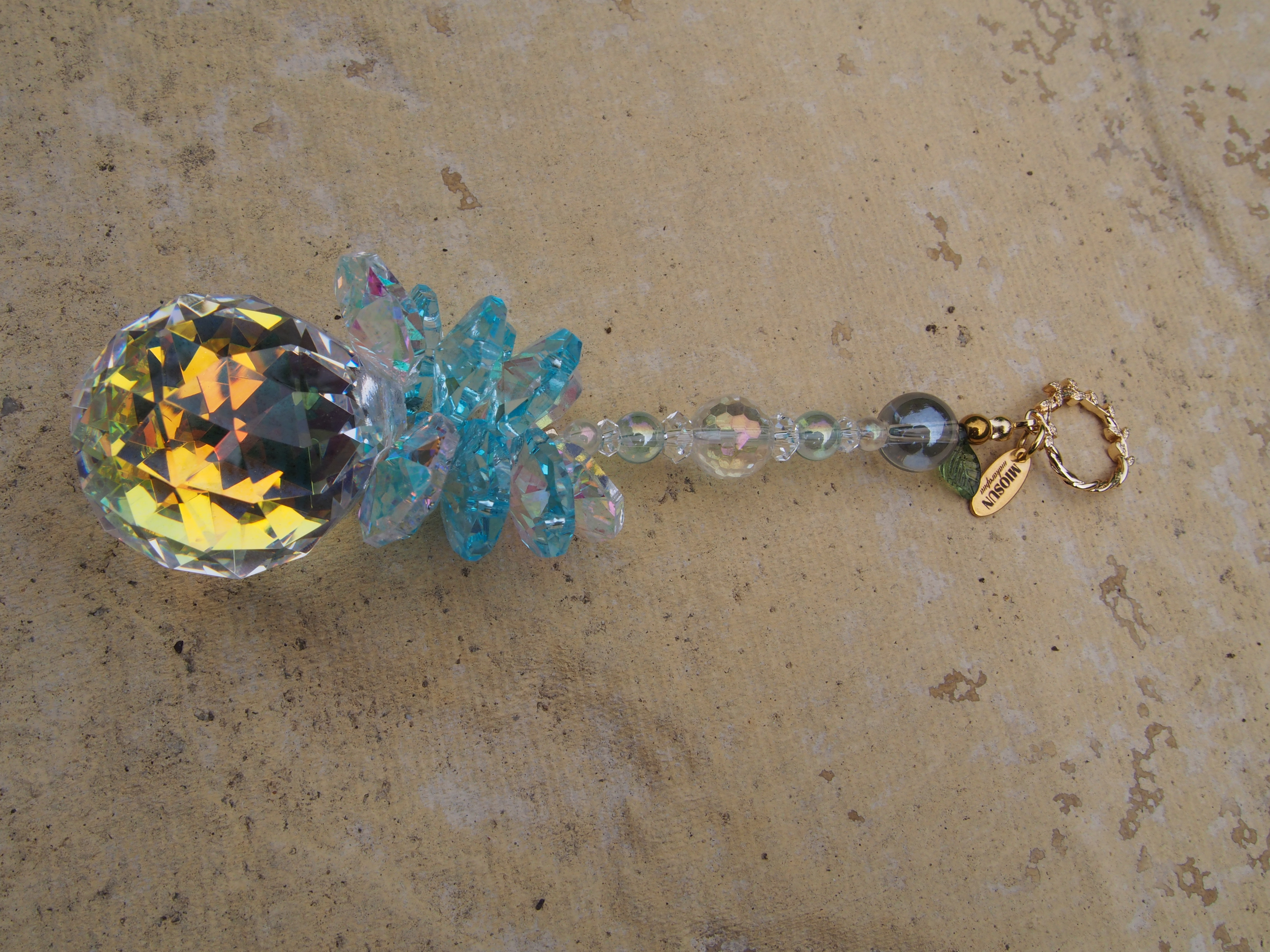 サンキャッチャー（十勝晴れ） 北海道 池田町 いけだワイン城 オリジナル クリスタル インテリア 窓飾り 天然石 クリスタル アクセサリー ギフト