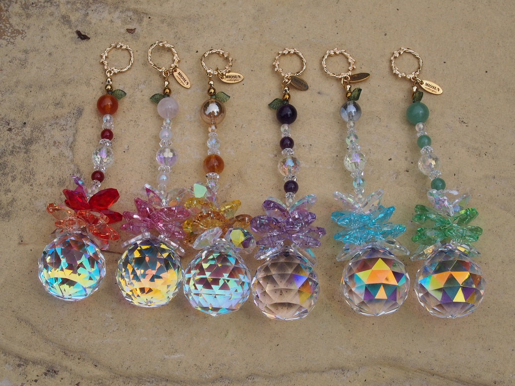 サンキャッチャー（十勝晴れ） 北海道 池田町 いけだワイン城 オリジナル クリスタル インテリア 窓飾り 天然石 クリスタル アクセサリー ギフト