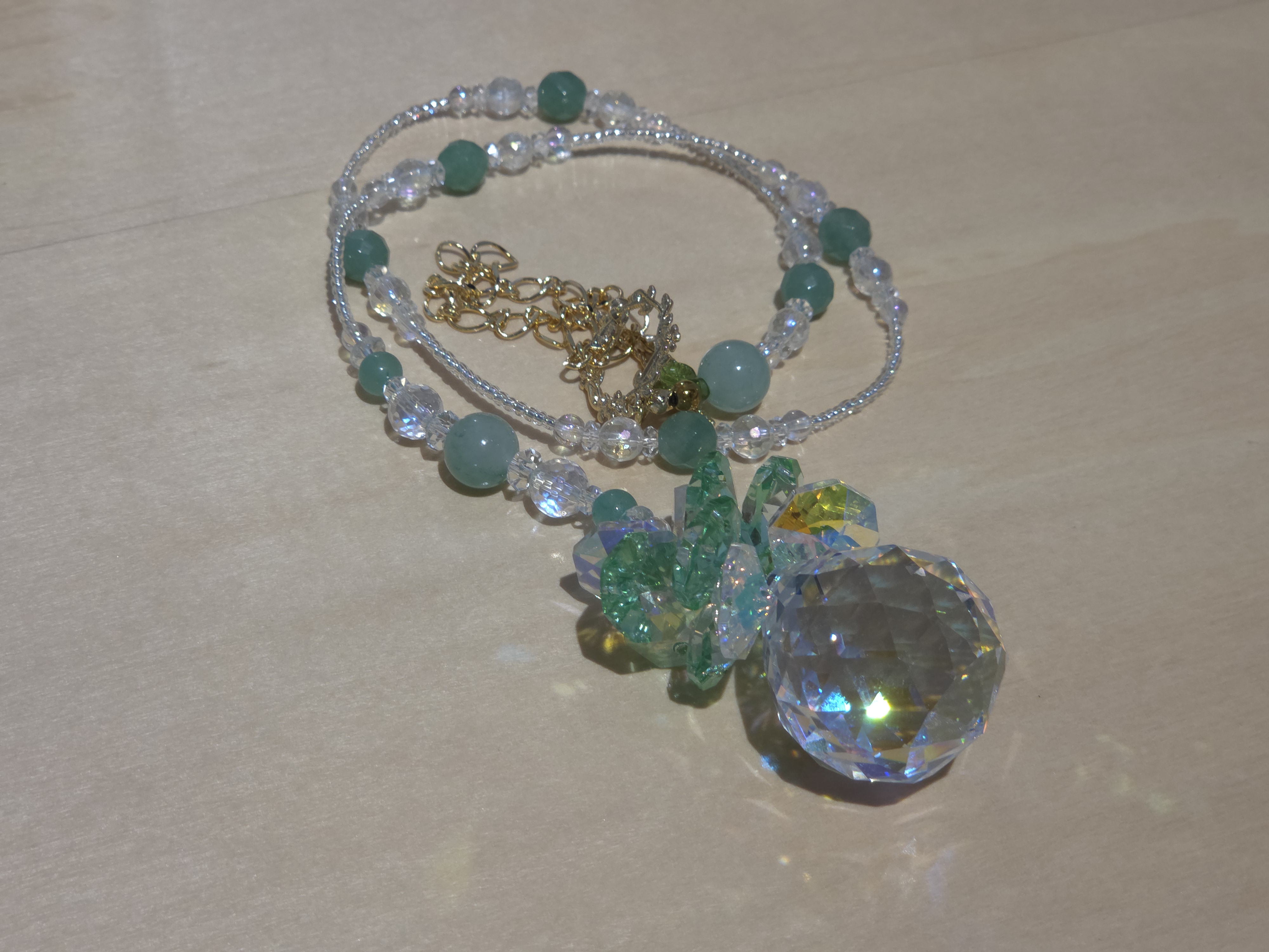 サンキャッチャー（ナイヤガラ） お部屋用 北海道 池田町 いけだワイン城 オリジナル クリスタル インテリア 窓飾り 天然石 クリスタル アクセサリー ギフト