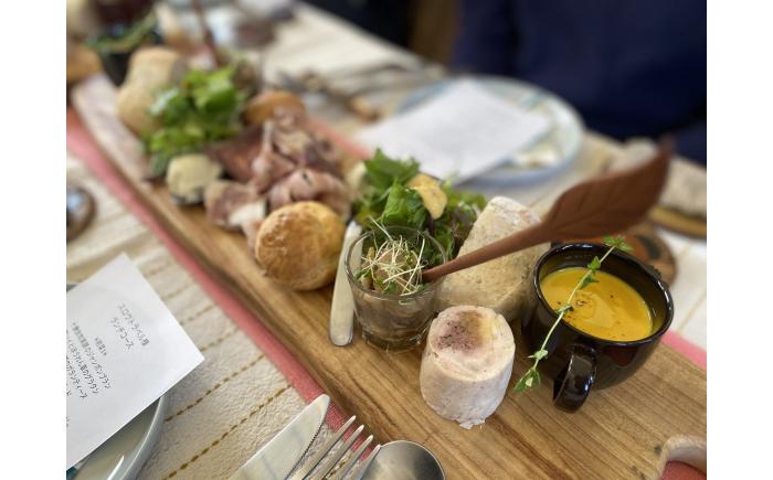 北海道十勝 オーダーメイドツアーチケット（150,000円分）《足寄町》 【Slow Travel HOKKAIDO】 北海道旅行 体験 牧場 狩猟 温泉 焚火 アウトドア クラフト 体験型 旅 旅行 イベント オンネトー 十勝 [BEAY009]