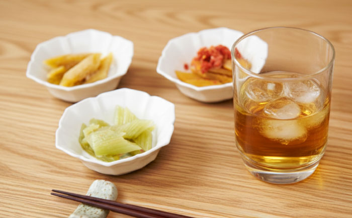 ラワンぶき漬物 4種セット（醤油・味噌・梅・キムチ）各100g《足寄町》【NPO法人あしょろ観光協会】漬物 ラワンぶき 醤油 味噌 梅 キムチ 食物繊維 ミネラル 健康 足寄町産 北海道産 道産 あしょろ 北海道 [BEAE007]