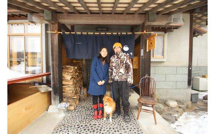 【ハンターがいる宿】GuestHouse ぎまんち 宿泊券（1名様・1泊素泊まり）《足寄町》【野生肉専門店やせいのおにくや】ゲストハウス 宿泊 宿 田舎 旅行 北海道旅行 狩猟 ハンター 移住 あしょろ 北海道 18100 18100円 [BEBE012]