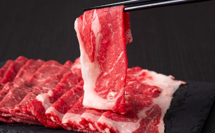 【木箱入り】 希少な赤身和牛 北海道 北十勝短角牛 すき焼き用 モモ・ロース 400g 《足寄町》【リンベル株式会社】 [BEBP001]