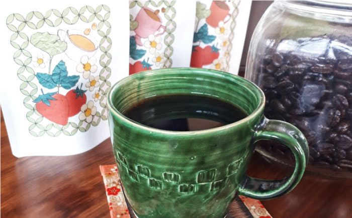 いちごブレンド3種＆オリジナルブレンド3種 飲み比べコーヒーセット（計24袋） 《足寄町》【珈琲座間屋】フレーバーコーヒー コーヒー 珈琲 ドリップバッグ 苺 イチゴ ストロベリー 浅煎り 中深煎り 深煎り 自家焙煎 カフェ あしょろ 北海道 [BEAV004]