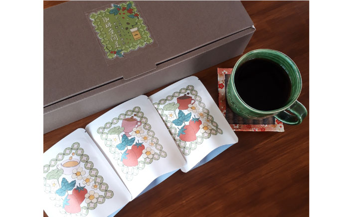 いちごブレンド3種＆オリジナルブレンド3種 飲み比べコーヒーセット（計24袋） 《足寄町》【珈琲座間屋】フレーバーコーヒー コーヒー 珈琲 ドリップバッグ 苺 イチゴ ストロベリー 浅煎り 中深煎り 深煎り 自家焙煎 カフェ あしょろ 北海道 [BEAV004]