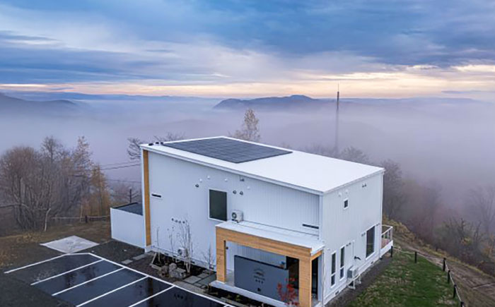 【1泊朝食付】「KOYA.lab陵雲荘」ワーケーションプラン シングルルーム（1名様）《足寄町》【株式会社KOYA.lab】 北海道 北海道旅行 旅行 ワーケーション 足寄 十勝 あしょろ 絶景 BBQ 海の幸 海鮮 サウナ 温泉 雲海 ホテル 宿泊 宿 [BEAZ003]