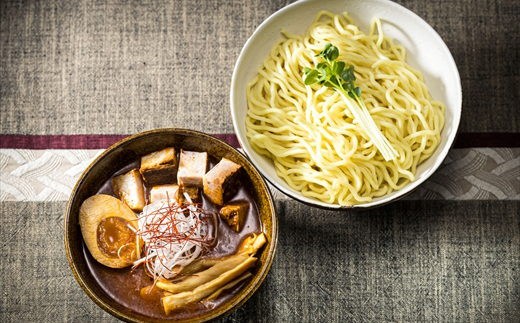 【12/21まで年内お届け】激カラ！ つけ麺420g（2食入り）×6パック（12食分）  北海道で人気 ラーメン 中太麺 釧路ラーメン 冷蔵  森谷食品 一人暮らし セット おかず ご当地グルメ 年内配送 年内発送 北海道 釧路町 釧路超 特産品