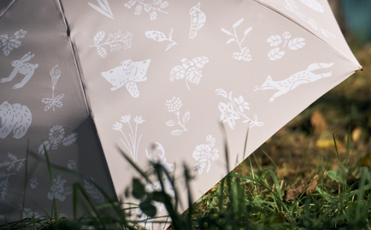 [磯 優子 / Yuko Iso] オリジナルデザイン 折りたたみ傘（17cm）×1本 | オリジナル デザイン 折りたたみ 折り畳み 傘 おしゃれ かわいい シンプル レディース 通勤 通学 晴雨兼用 UV カット 撥水 北海道 釧路町 釧路超 特産品 br08