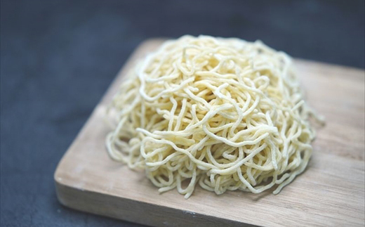 細ちぢれ麺 18食分 330g×6袋（スープなし） | 北海道産 小麦100％ 使用 北海道 釧路で人気 ラーメン 細麺 釧路ラーメン らーめんは?これだぁ〜 森谷食品 冷蔵