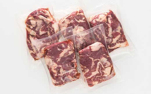 【定期便 3ヶ月連続】 国産 豚ハラミ 1kg（200g×5パック） | 味なし | 小分け 豚肉 豚 ホルモン ハラミ 国産 焼肉 焼き肉 アウトドア キャンプ BBQ bbq 手切り 一人暮らし セット おかず 焼肉食材専門店 トリプリしおた 北海道 釧路町 釧路超 特産品