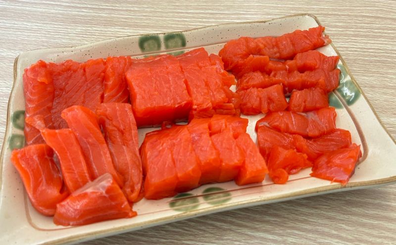 北海道 道東沖 刺身紅鮭 250g×1パック 紅鮭 刺身 鮭 冷凍 サケ 紅サケ