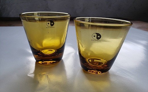 1105.川湯ユノハナガラス　ショートグラス２個+皿２枚+箸置き２個