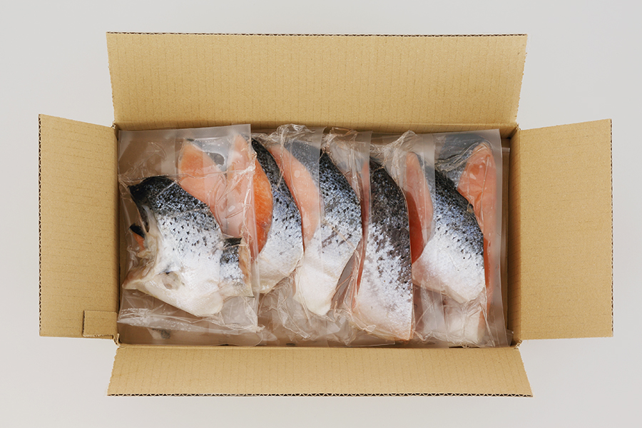 【訳あり】アトランティックサーモン 塩切身 小分け包装【1kg】