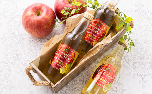 青森アップルソーダ330ml×6本【配送不可地域：離島・沖縄県】【1655007】