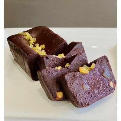 青森りんごの特選生ガトーショコラ グルテンフリー (紙袋付き)【配送不可地域：離島】【1697888】