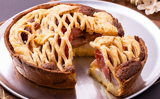 りんごまるごとアップルパイ 18cm×1個【配送不可地域：離島・沖縄県】【1657756】