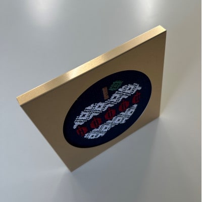 青森伝統工芸　こぎん刺しりんごフレーム【1713408】