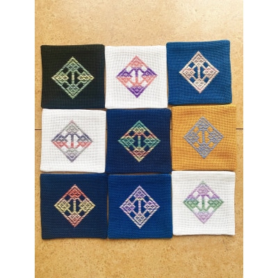 手作りの一点物 つがるこぎん刺しコースター【1719279】