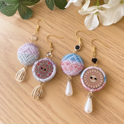 手作りの一点物 つがるこぎん刺しピアス【1719959】