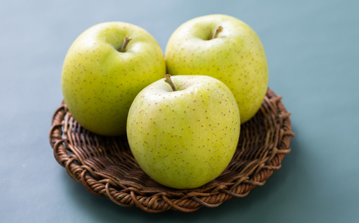 【訳ありりんご】青森市産葉取らず王林約3kg(お試し用)【配送不可地域：離島・沖縄県】【1466366】