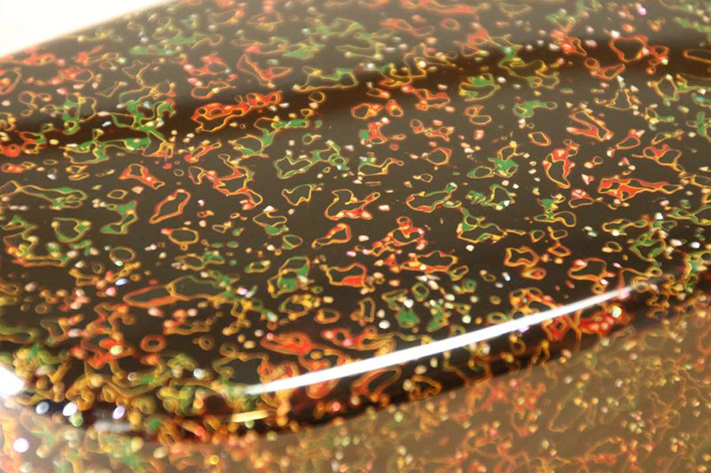 津軽塗 弁当箱（唐塗 貝蒔 呂）