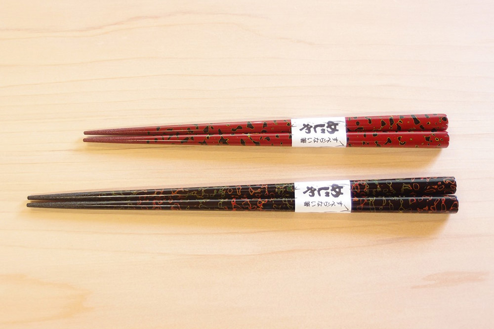 津軽塗 夫婦箸 めじゃ 唐塗 呂(大)・赤(中)