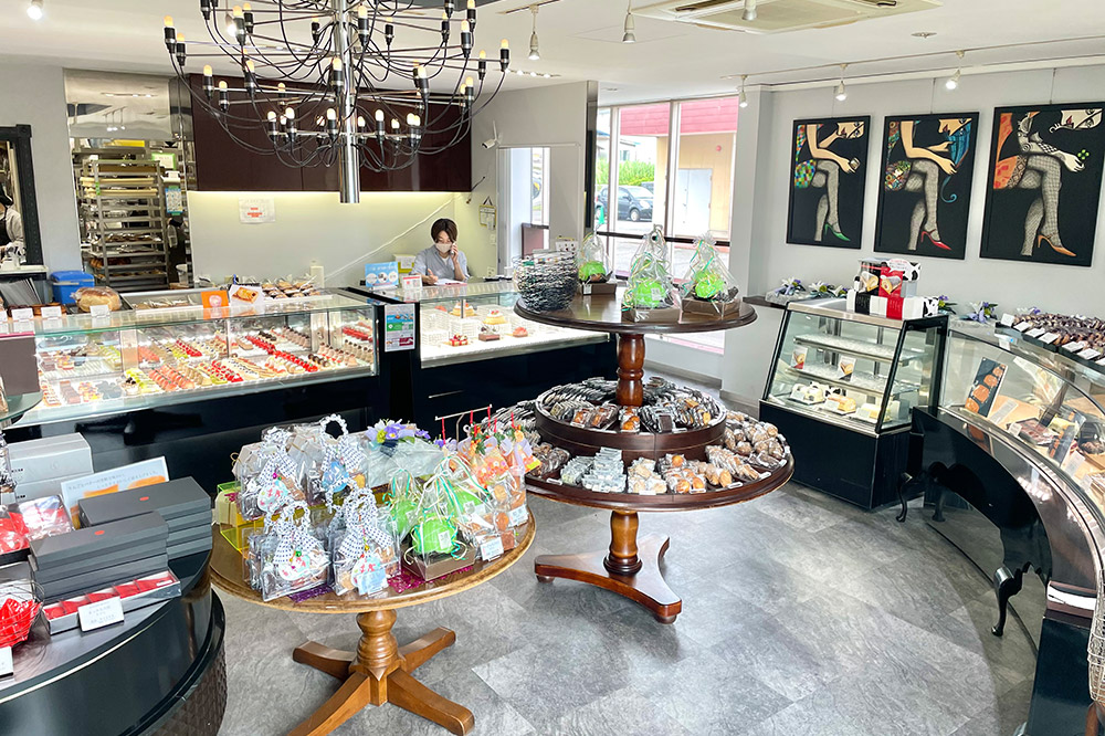 弘前グランメルシー】こぎんカカオ10個入と真っ赤な天使5個入セット